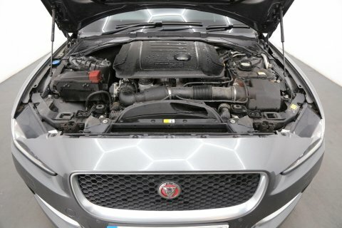 Jaguar XE R-dynamic Hse Black Grey #22