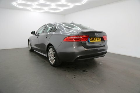 Jaguar XE R-dynamic Hse Black Grey #6