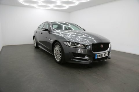 Jaguar XE R-dynamic Hse Black Grey #1