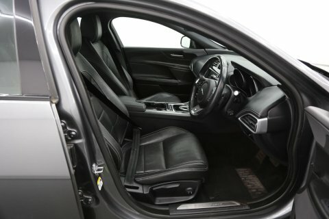 Jaguar XE R-dynamic Hse Black Grey #16