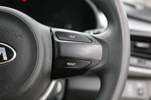 Kia RIO Hatchback Red #10
