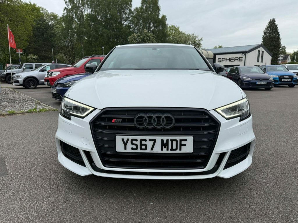 Audi S3 2.0 Tfsi Black Edition Sportback S Tronic Quattro YS67MDF White #4