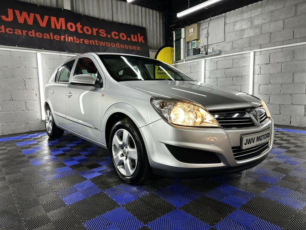 Vauxhall Astra 1.3 Cdti 16V Club  #2