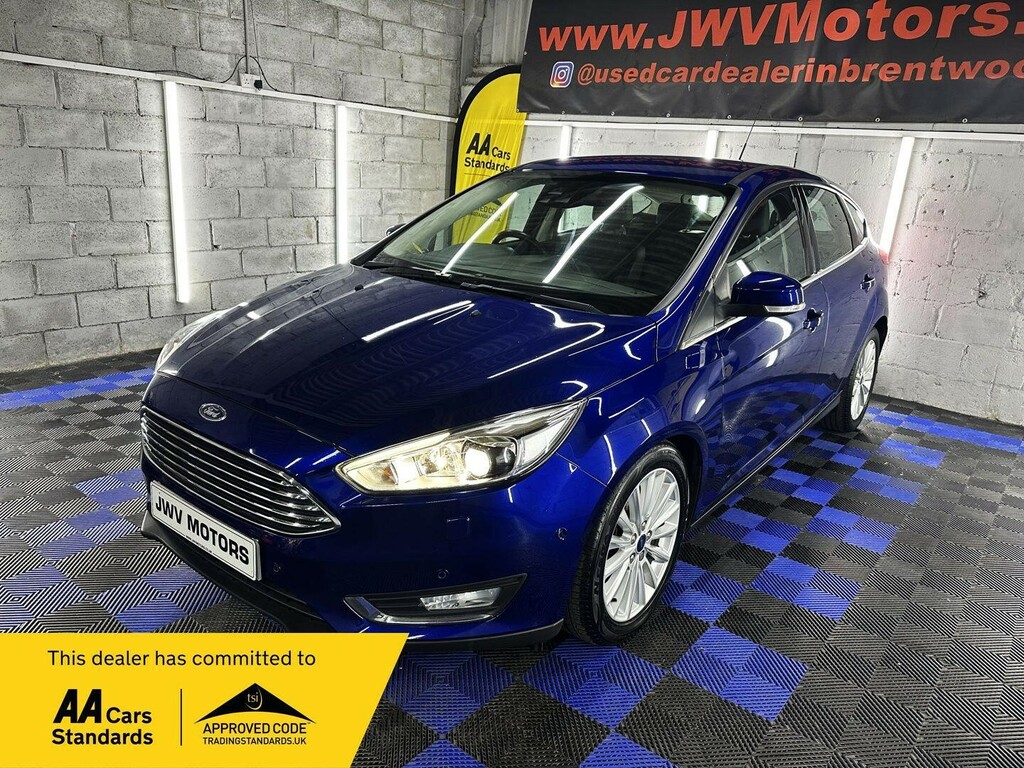 Ford Focus 1.5 Tdci Titanium X Euro 6 Ss Blue