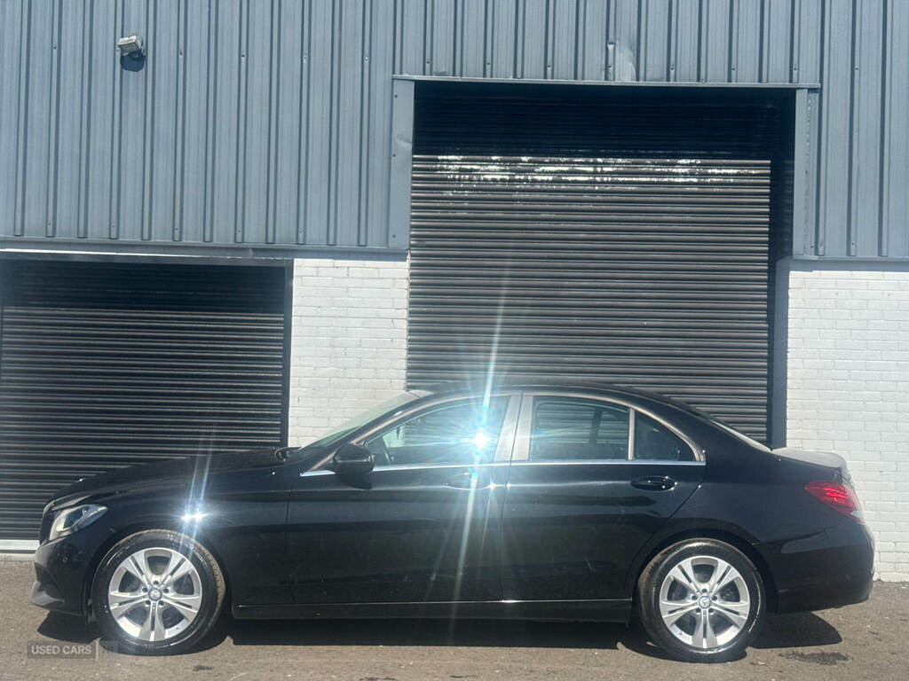 Mercedes-Benz C Class C220d Se Executive Edition ML66YKN Black #4