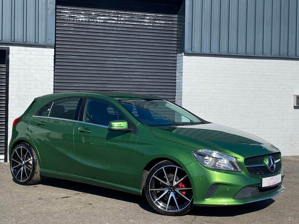 Mercedes-Benz A Class A180d Se Executive HX67UMO Green #3