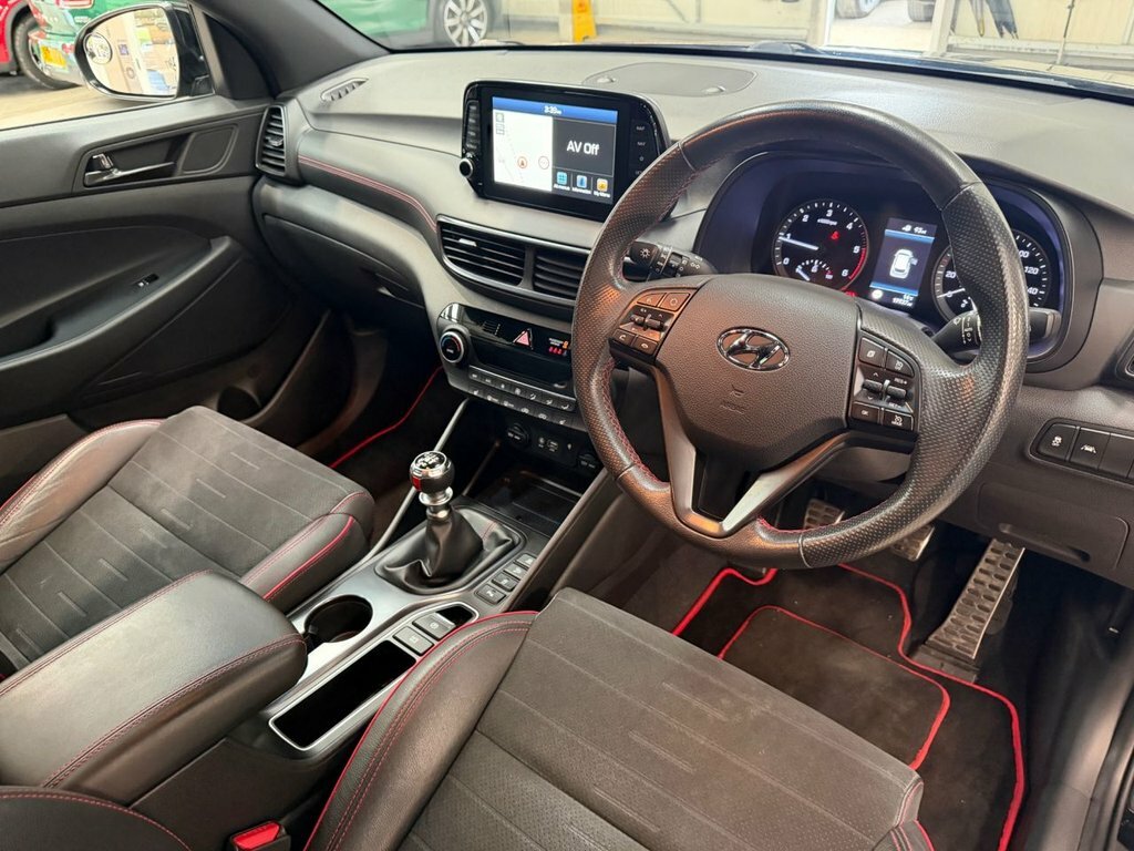 Hyundai Tucson 1.6L N Line Black #2