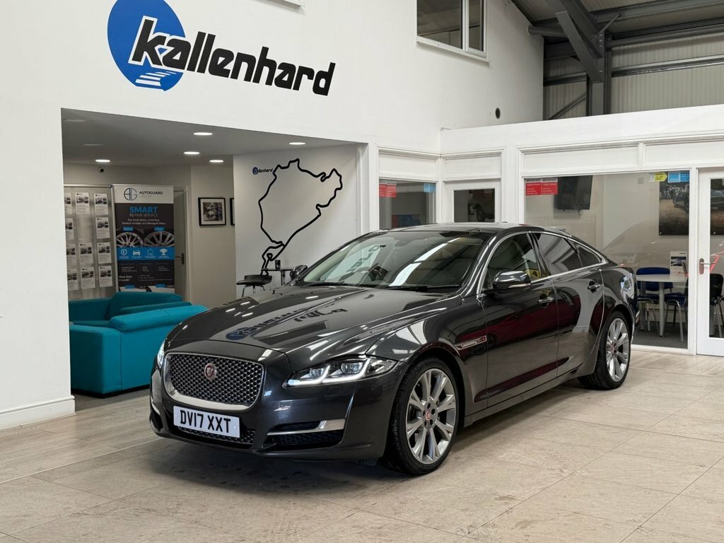 Jaguar XJ 3L Portfolio Grey #5