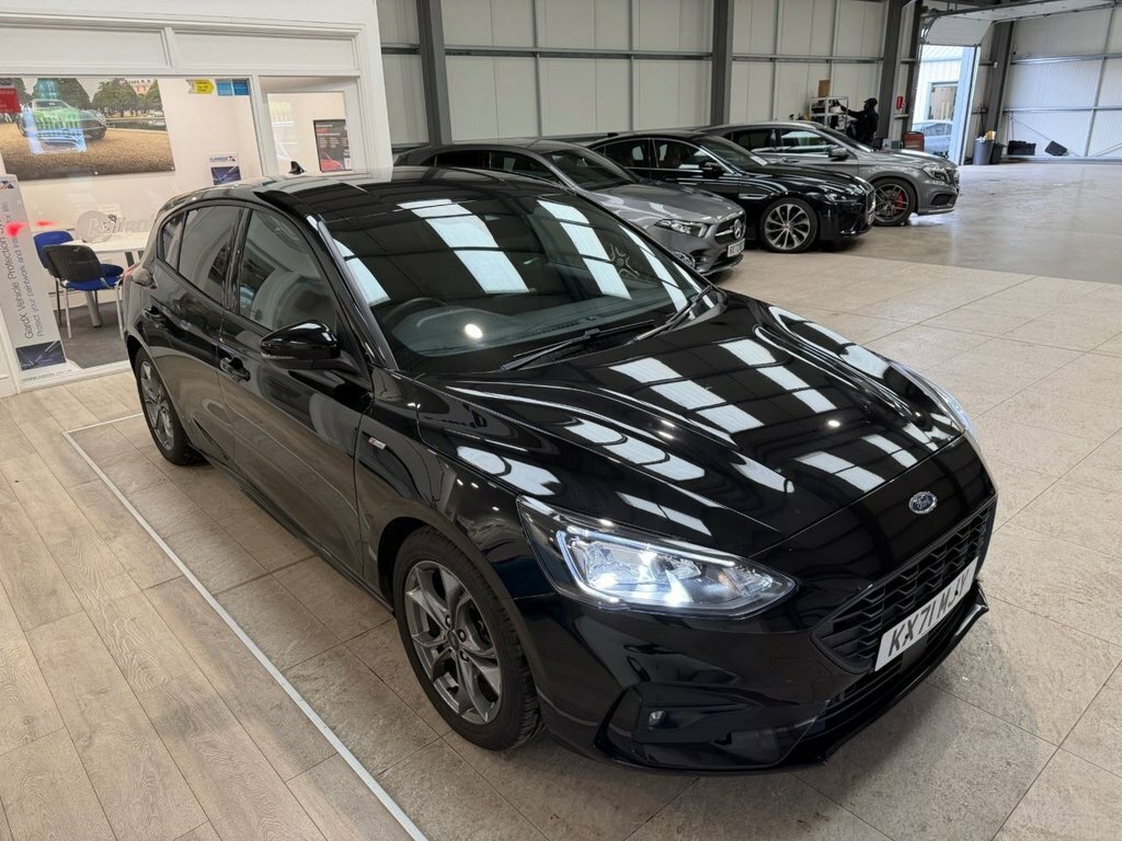 Ford Focus 1L St-line Edition KX71MJY Black #3