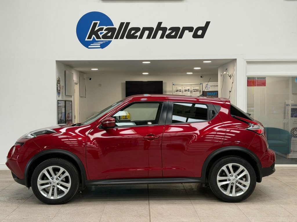 Nissan Juke 1.6L Acenta Premium Red #6