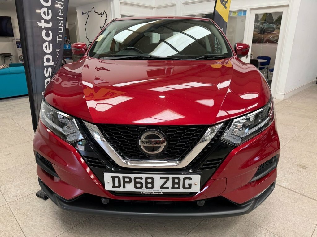 Nissan Qashqai 1.3L Acenta Premium DP68ZBG Red #4