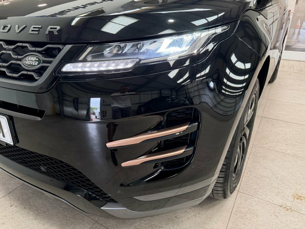Land Rover Range Rover Evoque 2L R-dynamic S BU69UXM Black #4