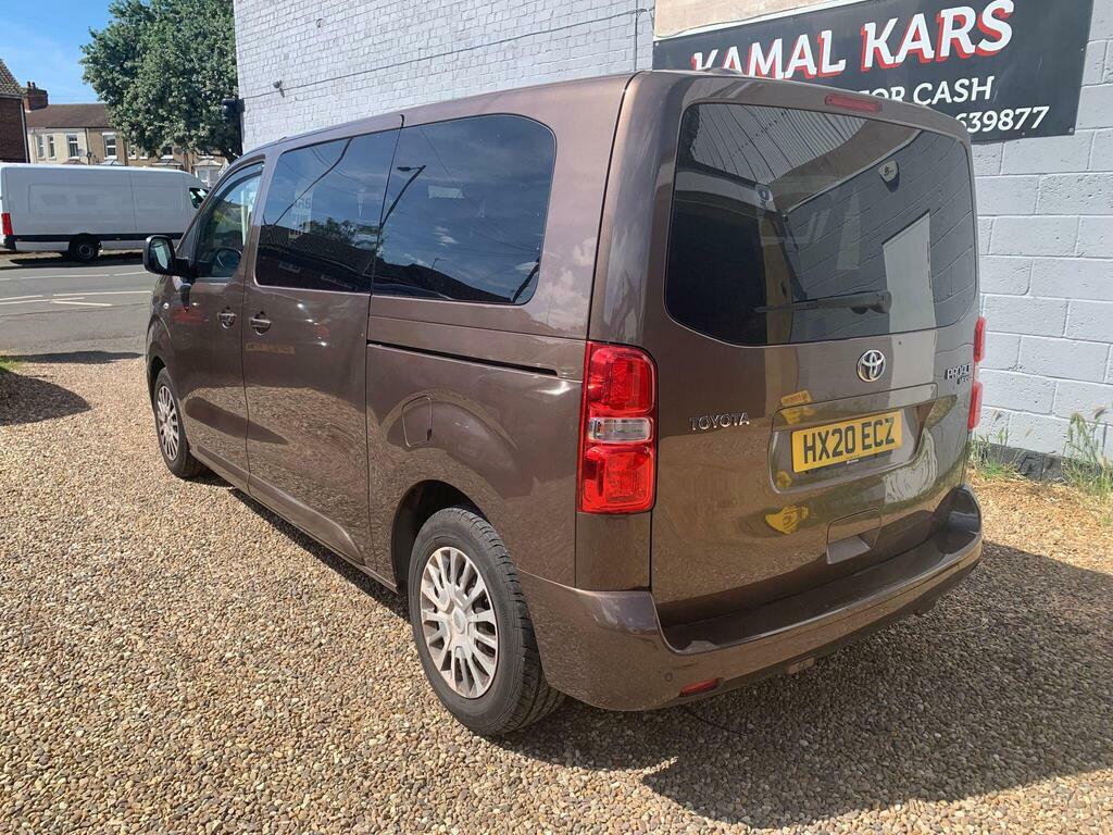 Toyota Proace Verso 1.5D Shuttle Medium Mpv Mwb Euro 6 S S Brown #5