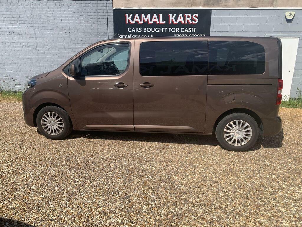 Toyota Proace Verso 1.5D Shuttle Medium Mpv Mwb Euro 6 S S Brown #4