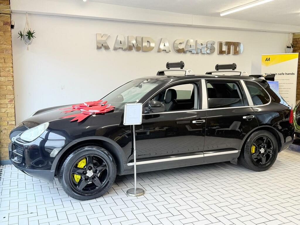 Porsche Cayenne Suv 3.2 V6 Tiptronic S Awd 200404 Black