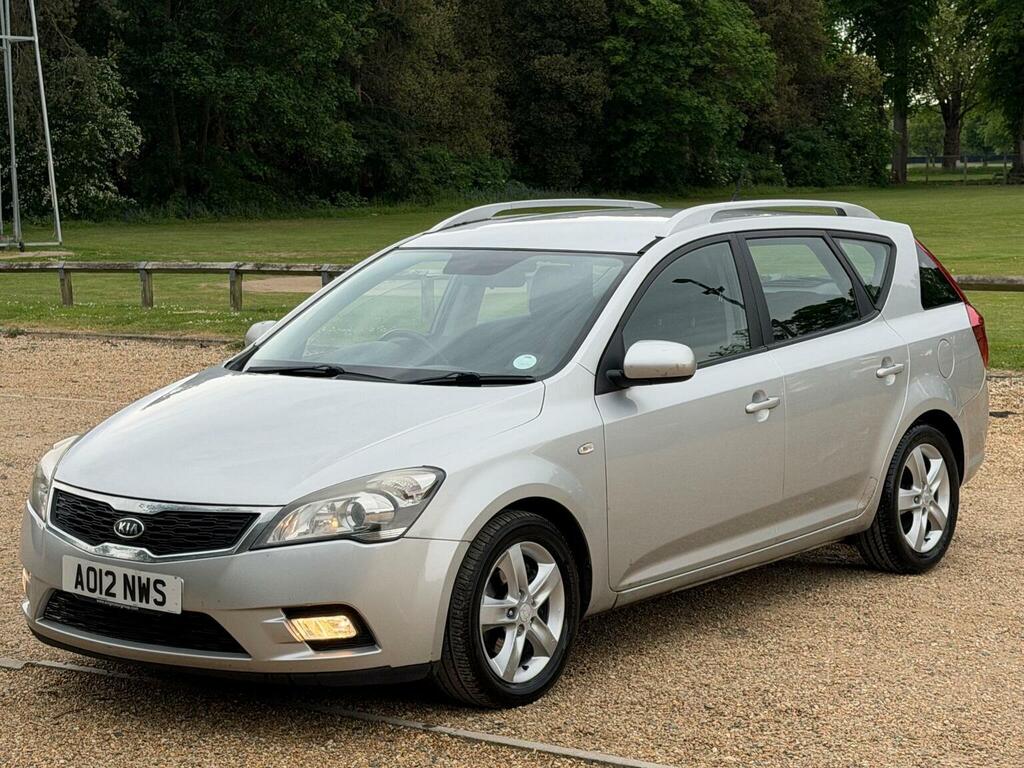 Kia Ceed Estate 1.6 Crdi 2 Sports Wagon Euro 5 20 AO12NWS Silver #4