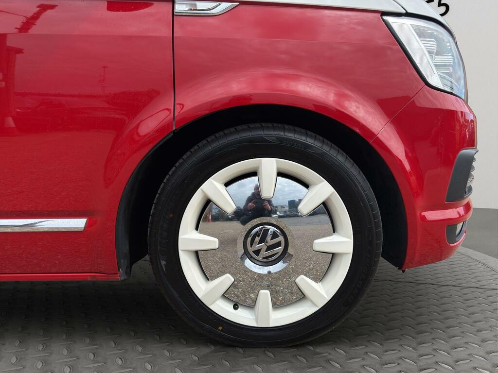 Volkswagen Caravelle 2L Executive Grey #47