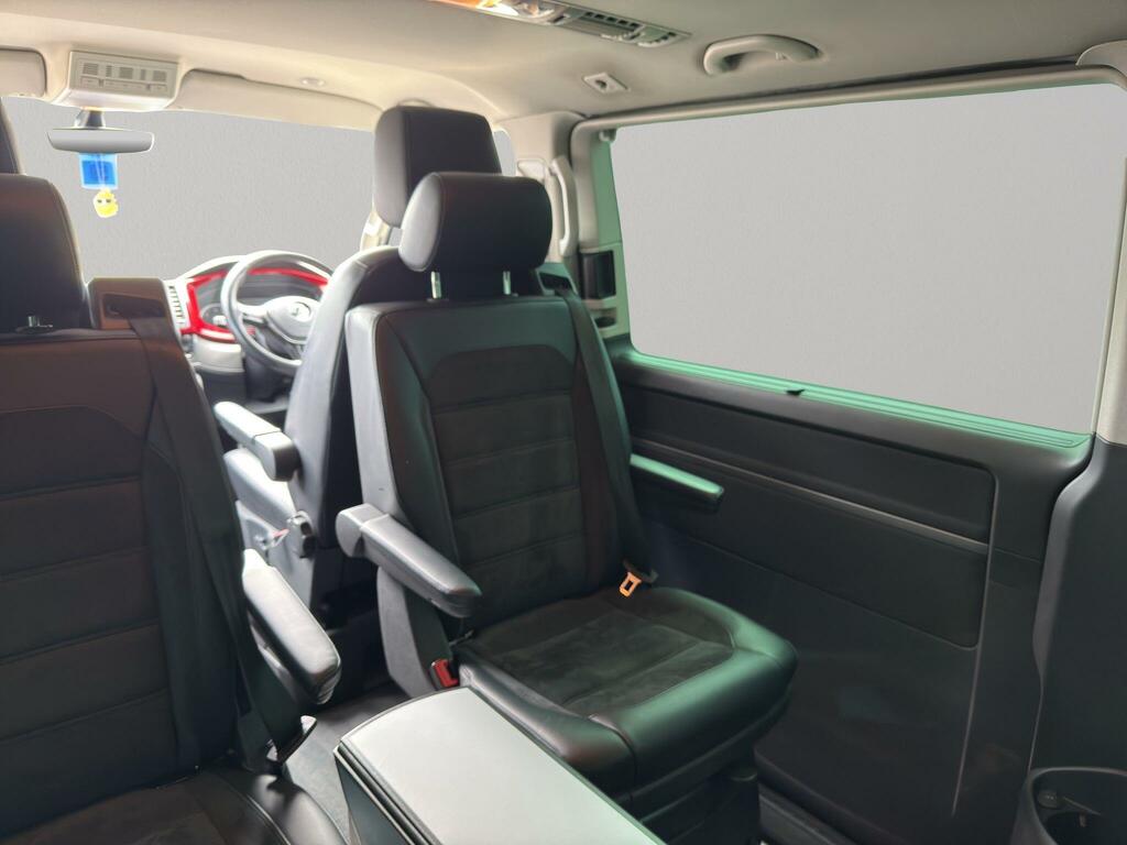 Volkswagen Caravelle 2L Executive Grey #16