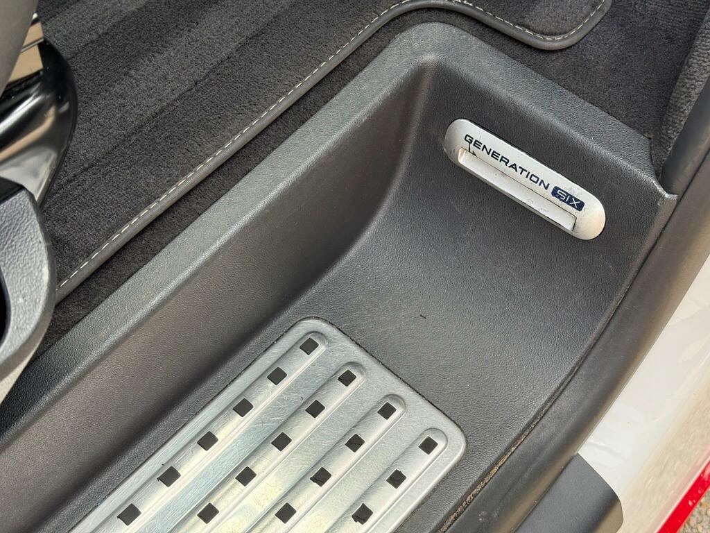 Volkswagen Caravelle 2L Executive Grey #35