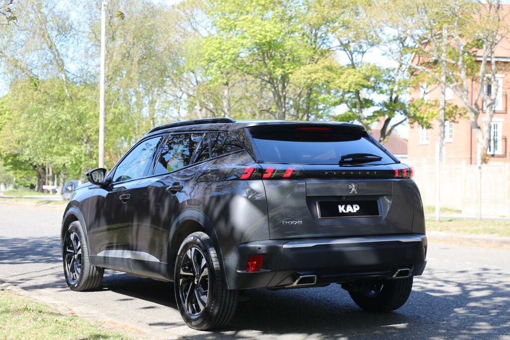 Peugeot 2008 Allure Premium 1.2 Puretech Allure Premium Euro 6 Grey #4