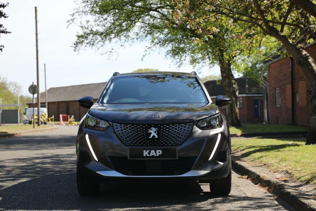 Peugeot 2008 Allure Premium 1.2 Puretech Allure Premium Euro 6 Grey #2