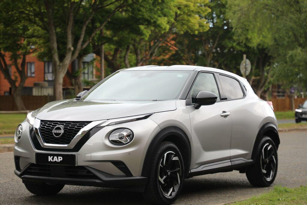 Nissan Juke N-connecta 1.0 Dig-t N-connecta Euro 6 Ss Grey #3