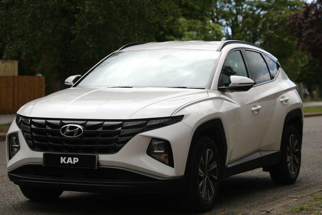 Hyundai Tucson Se Connect 1.6 H T-gdi Se Connect Euro 6 Ss White #3