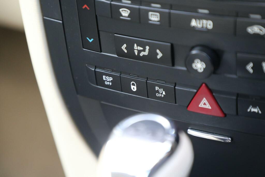 Citroen C6 Exclusive Hdi Grey #26