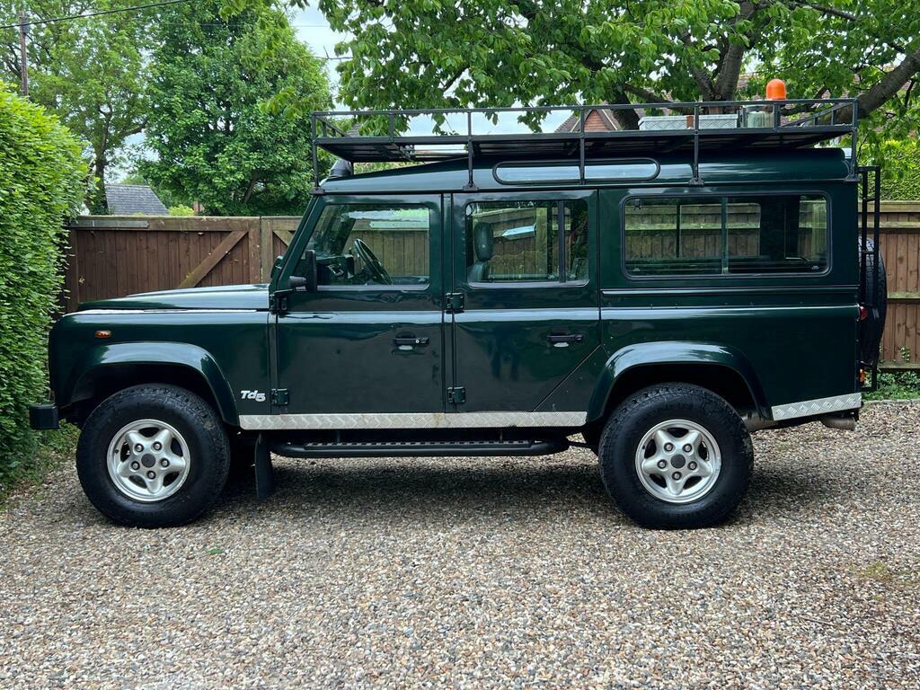 Land Rover Defender 110 2.5 Td5 County Station Wagon Green #6
