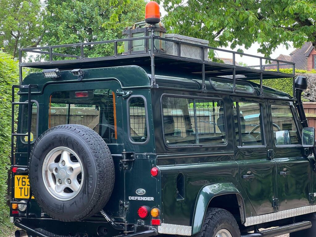 Land Rover Defender 110 Blue #48