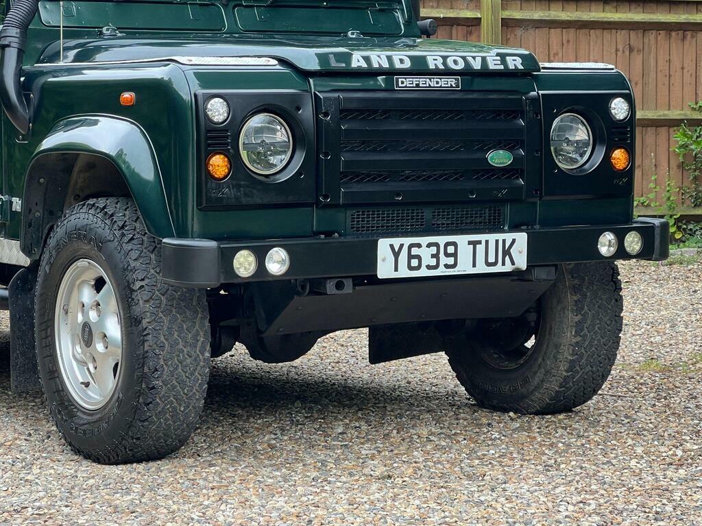 Land Rover Defender 110 Blue #60
