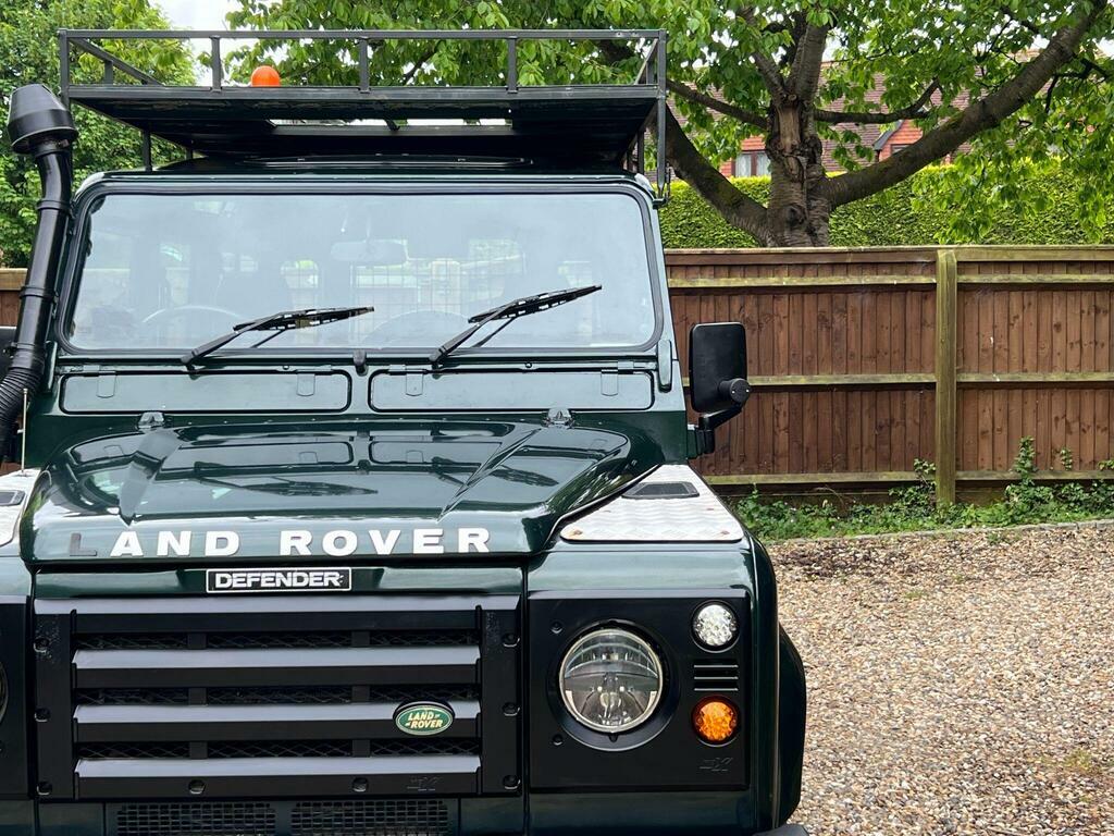 Land Rover Defender 110 Blue #36