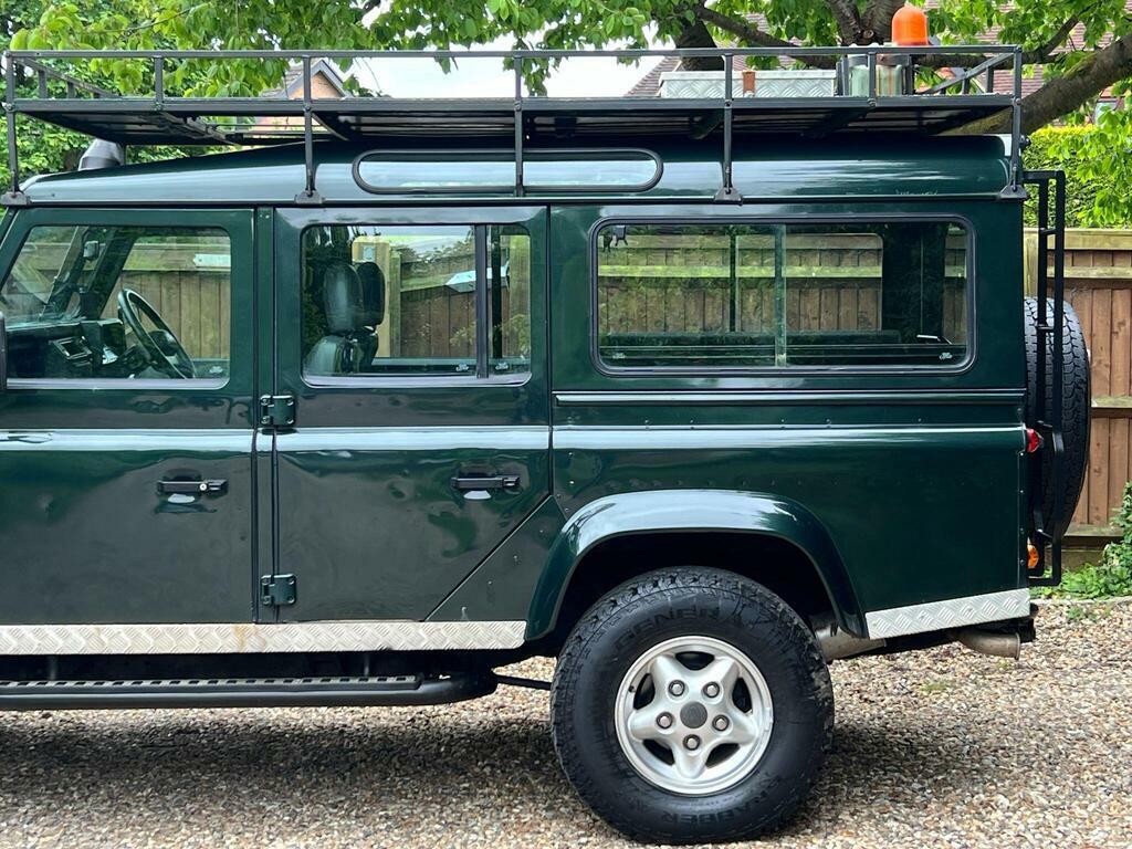 Land Rover Defender 110 Blue #44