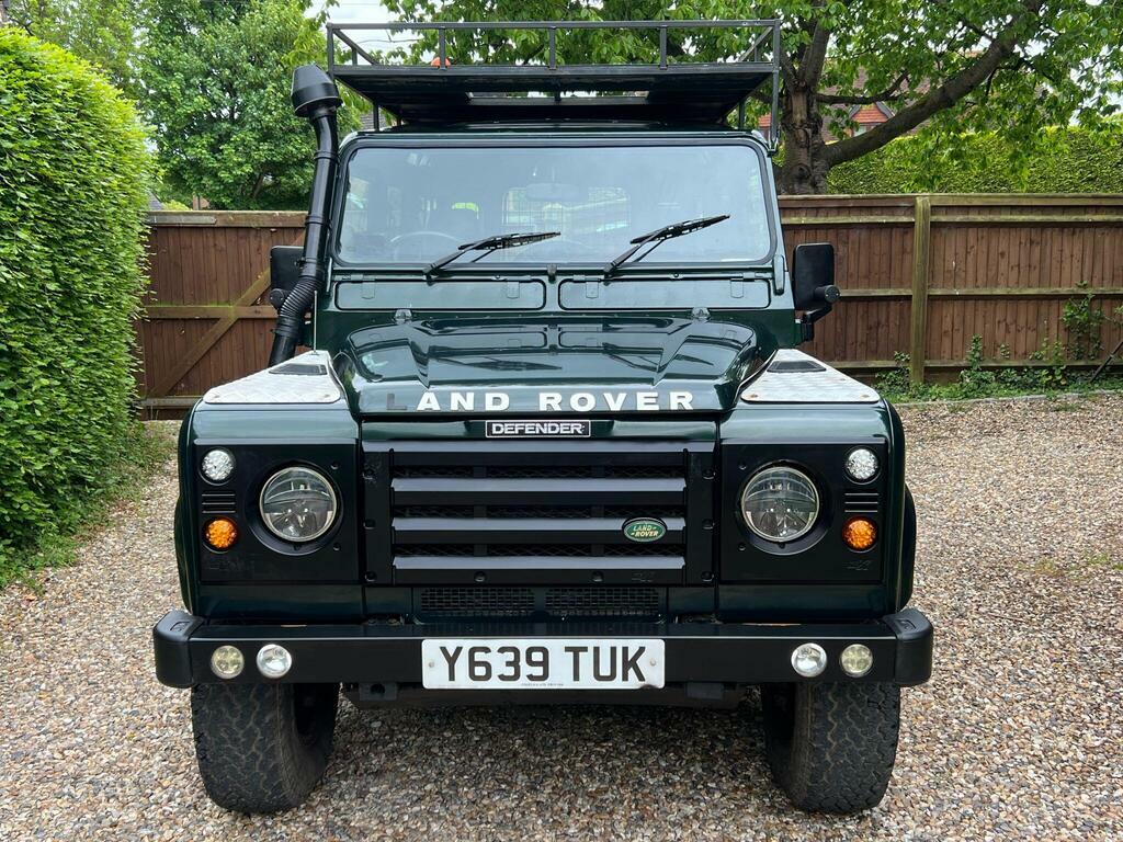 Land Rover Defender 110 Blue #35
