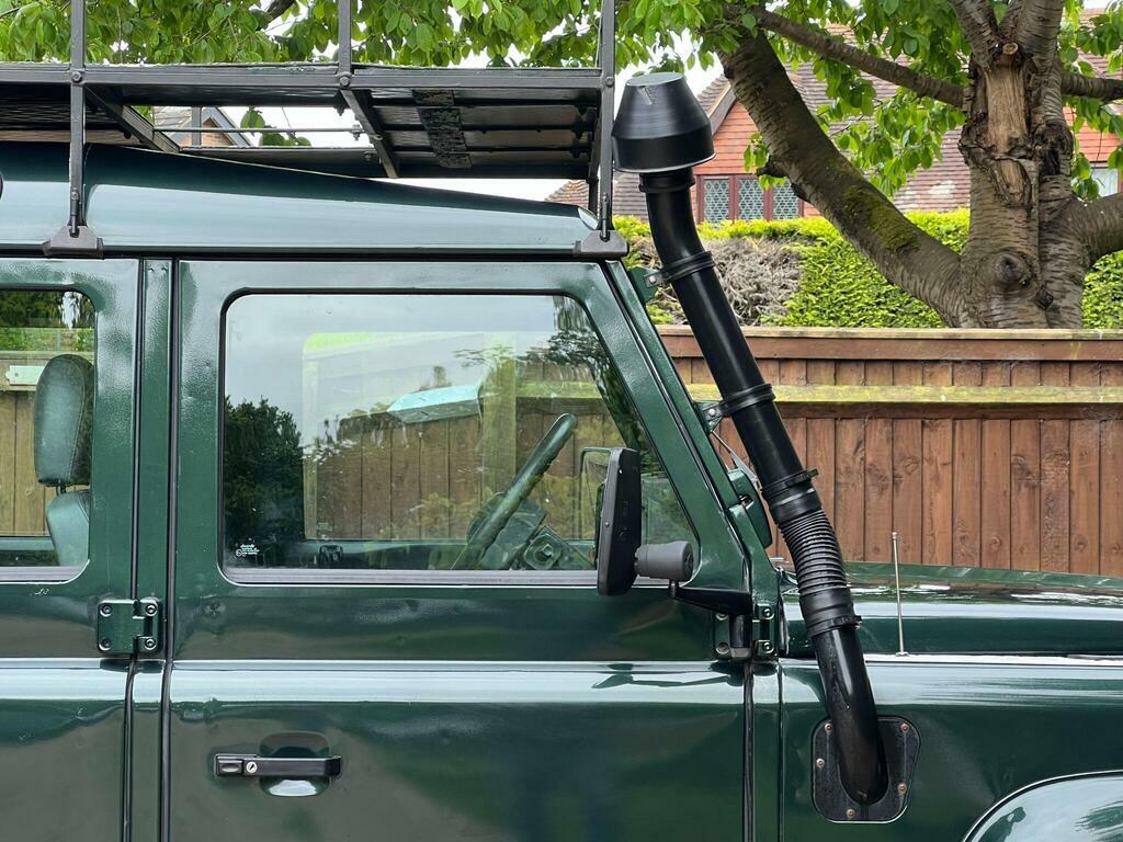 Land Rover Defender 110 Blue #58