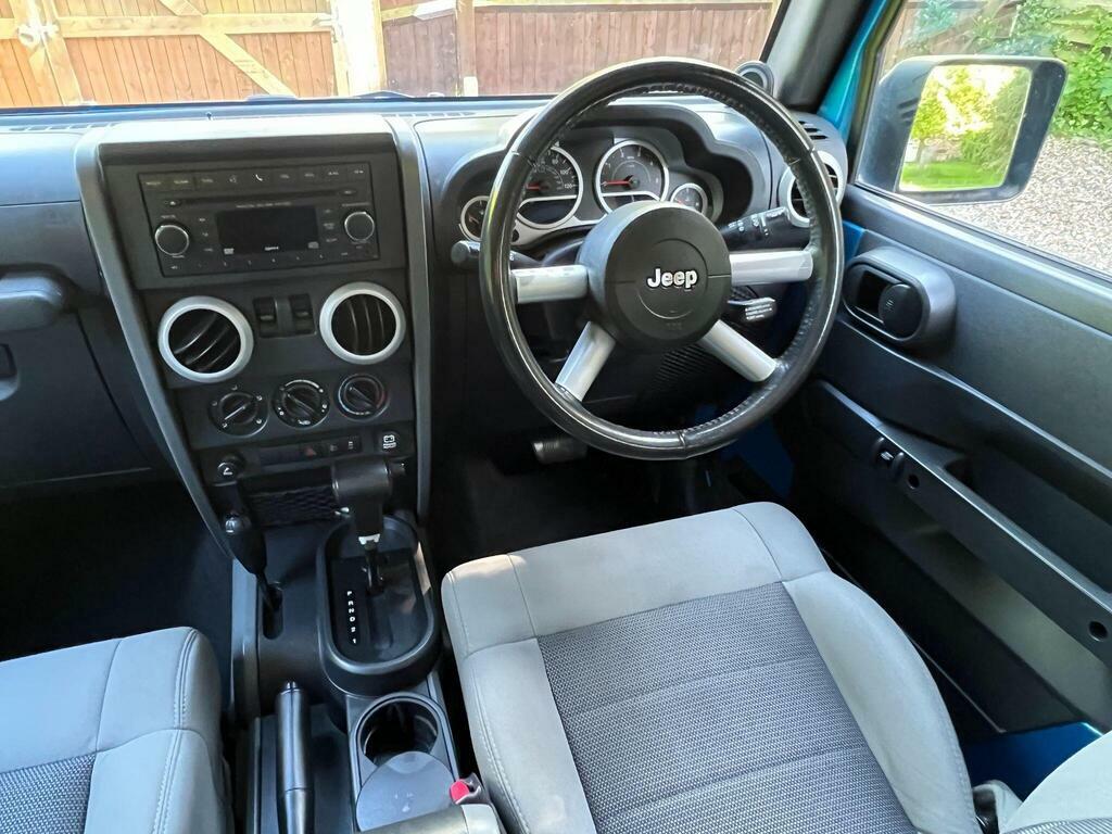 Jeep Wrangler Crd Sahara Unlimited Black #22