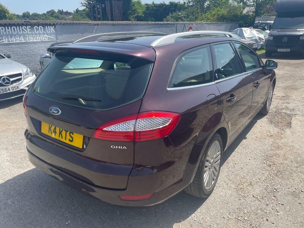 Ford Mondeo 2.5 Ghia Red #6