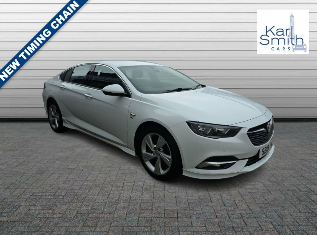 Vauxhall Insignia 2L Sri Vx Line Nav White