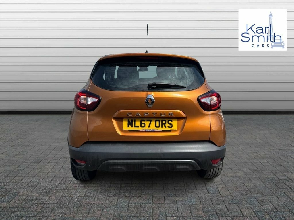 Renault Captur 1.5L Expression ML67ORS Orange #6