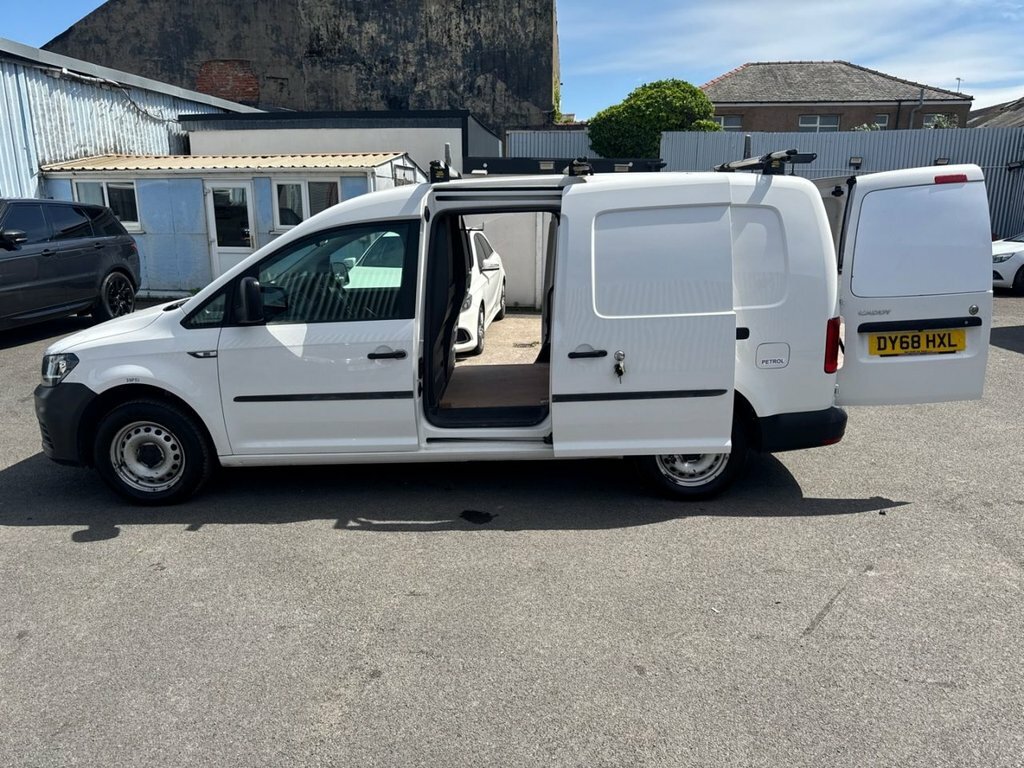 Volkswagen Caddy Maxi 1L Startline 6Dr White #3