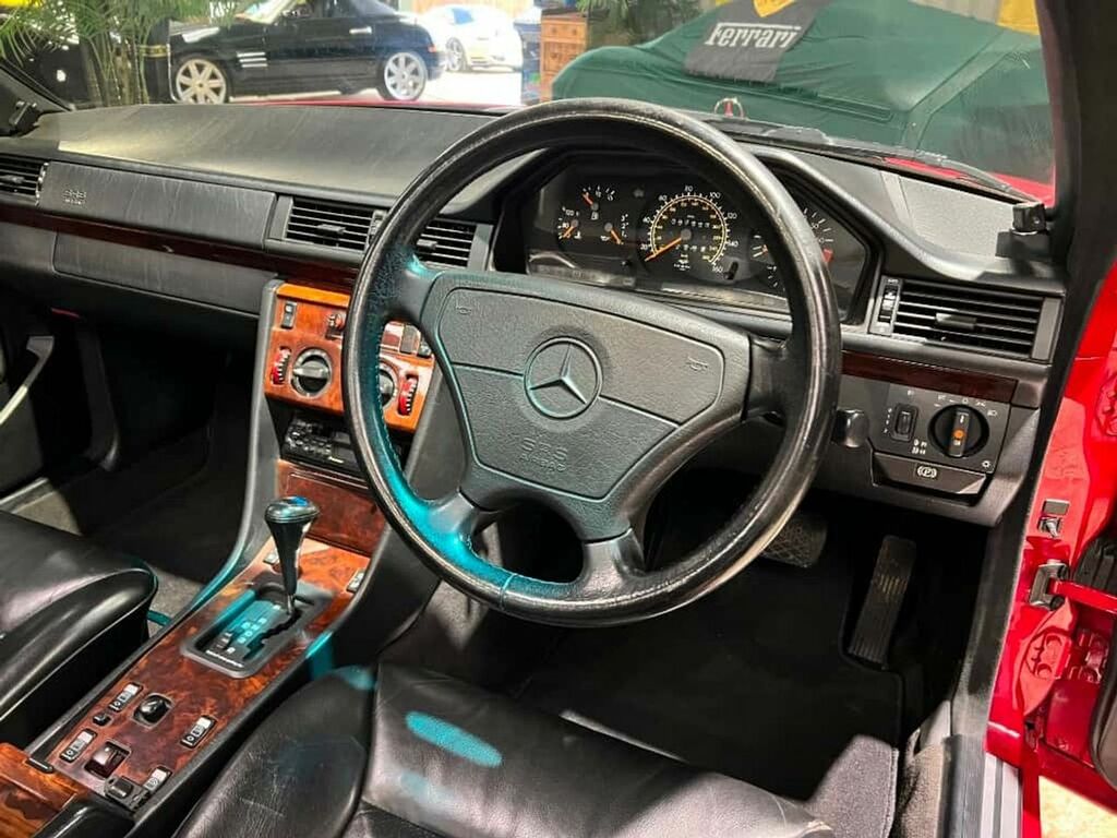 Mercedes-Benz E Class 2.8 E280 Black #11