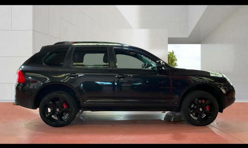 Porsche Cayenne Turbo Big Spec,sunroof,black Back 20 Alloys Black #3