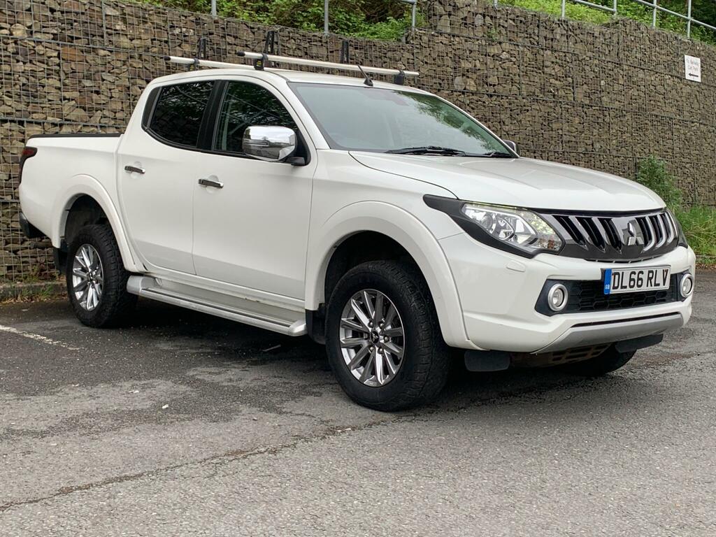 Mitsubishi L200 2.4 Di-d Dc Warrior 4Wd Euro 6 DL66RLV White #5
