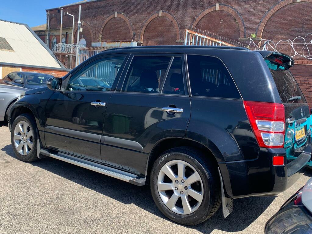 Suzuki Grand Vitara 2.4 Vvt Sz5 4Wd Euro 5 Black #4