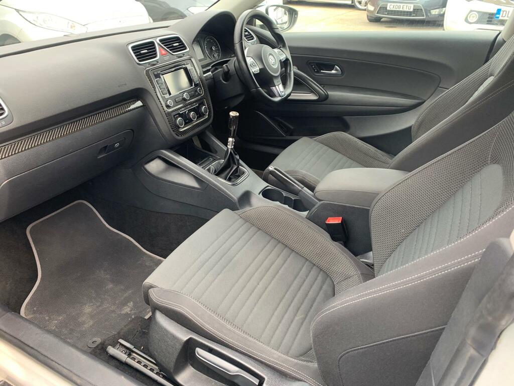 Volkswagen Scirocco 2.0 Tdi Bluemotion Tech Euro 5 Ss Nav White #6