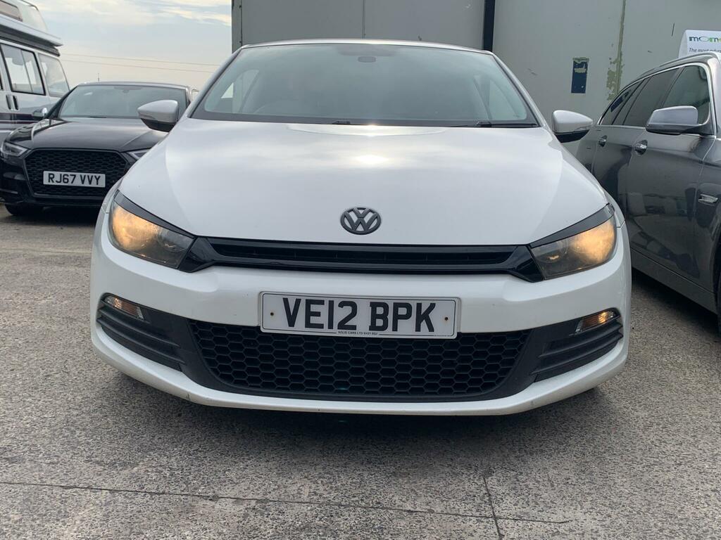 Volkswagen Scirocco 2.0 Tdi Bluemotion Tech Euro 5 Ss Nav White