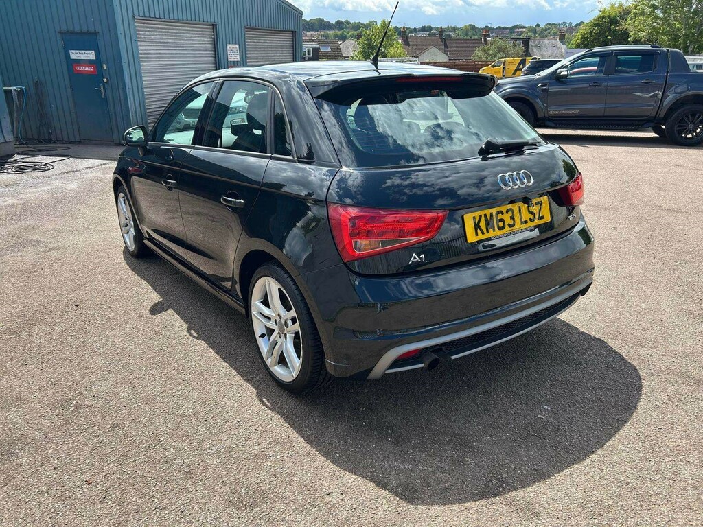 Audi A1 1.2 Tfsi S Line Sportback Euro 5 KM63LSZ  #4