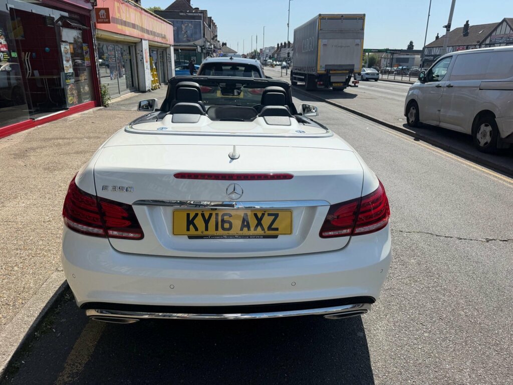 Mercedes-Benz E Class 3.0 E350d V6 Bluetec Amg Line Premium Cabriolet KY16AXZ White #4