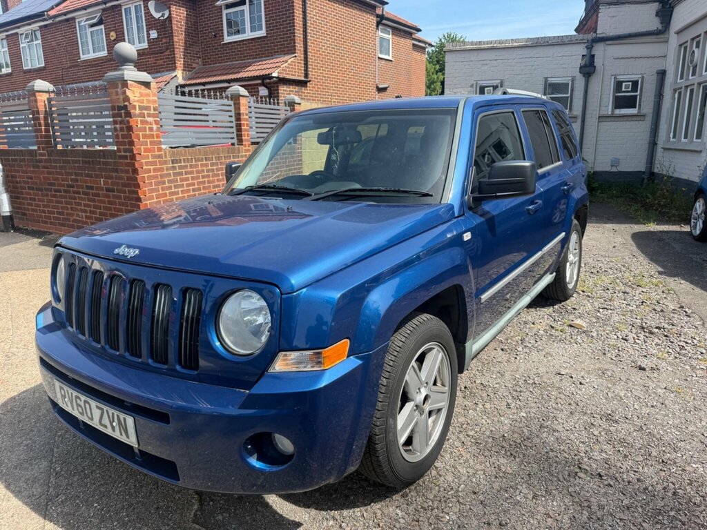 Jeep Patriot Suv Silver #2