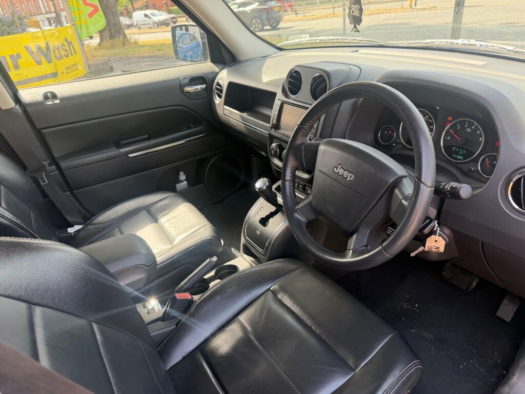 Jeep Patriot Suv Silver #4